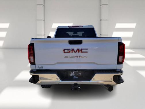 2026 GMC Sierra 2500 Base
