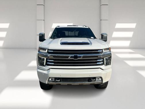 2022 Chevrolet Silverado 2500 High Country