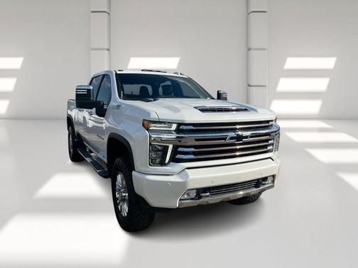 2022 Chevrolet Silverado 2500 High Country