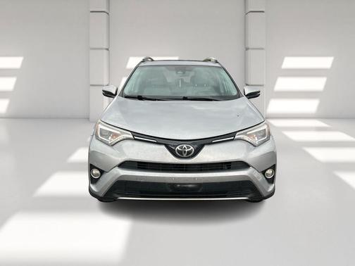 2018 Toyota RAV4 Platinum