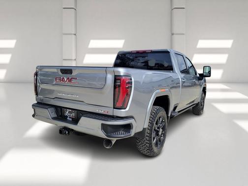 2026 GMC Sierra 2500 AT4