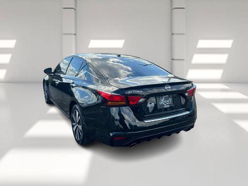 2021 Nissan Altima 2.5 SL