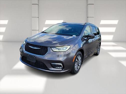 2021 Chrysler Pacifica Hybrid Touring L