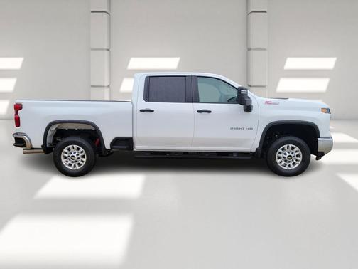 2025 Chevrolet Silverado 2500 WT