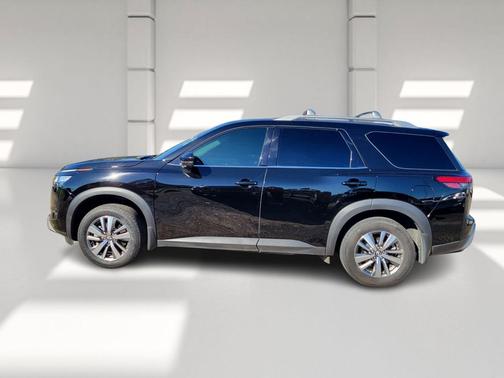 2024 Nissan Pathfinder SL FWD