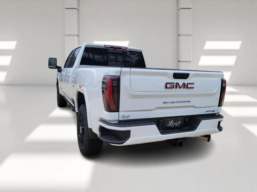 2026 GMC Sierra 2500 AT4