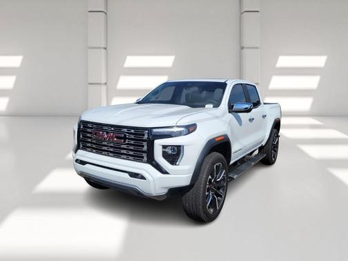 2025 GMC Canyon Denali