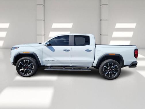 2025 GMC Canyon Denali