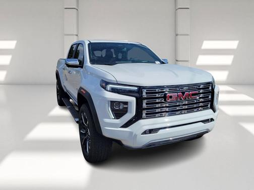 2025 GMC Canyon Denali