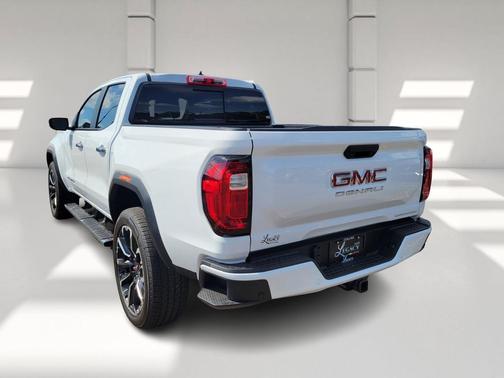 2025 GMC Canyon Denali