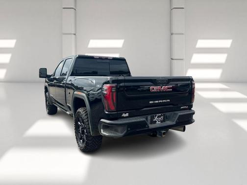 2024 GMC Sierra 2500 AT4