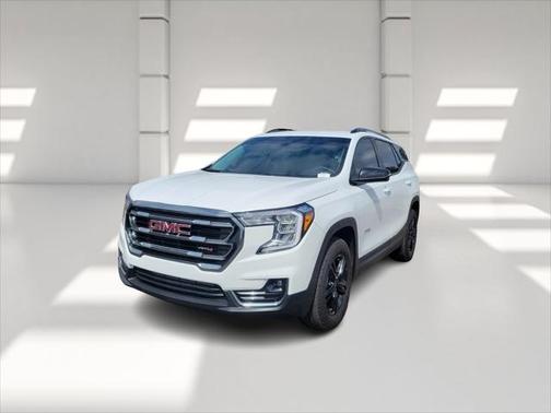 2024 GMC Terrain AWD AT4