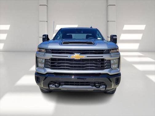 2025 Chevrolet Silverado 2500 Custom