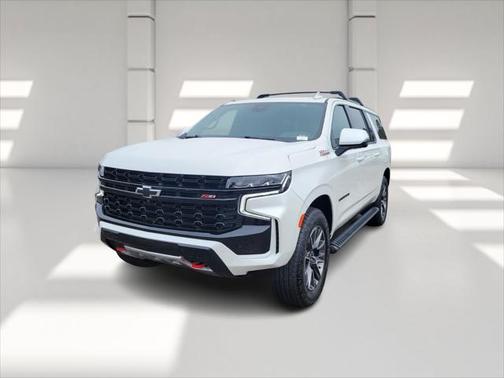 2023 Chevrolet Suburban 4WD Z71