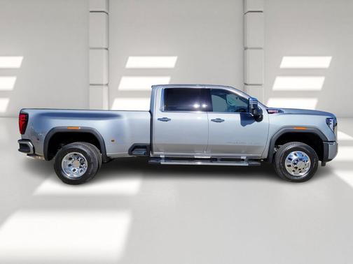 2026 GMC Sierra 3500 Denali