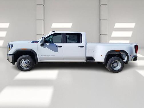 2026 GMC Sierra 3500 Base