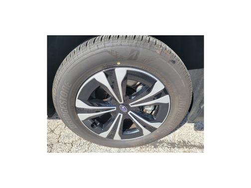 2025 Subaru Solterra Premium