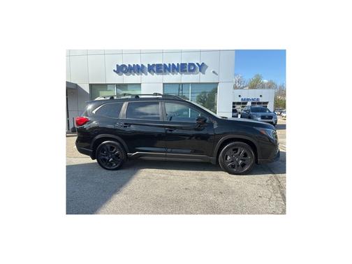 Crystal Black Silica 2024 Subaru Ascent Onyx Edition