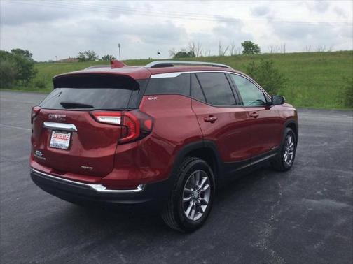 2023 GMC Terrain SLT