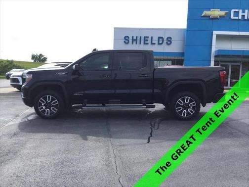 2021 GMC Sierra 1500 AT4