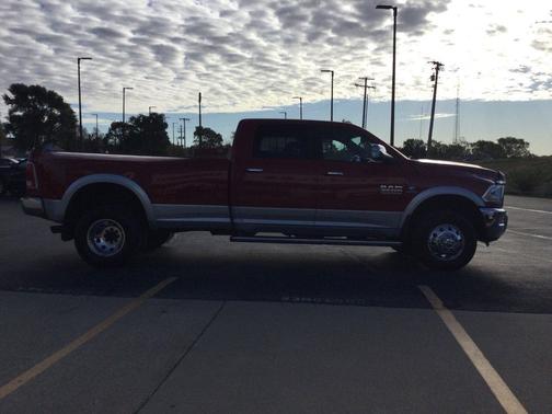 2014 RAM 3500 Laramie