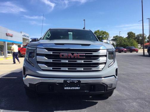 2025 GMC Sierra 1500 SLE