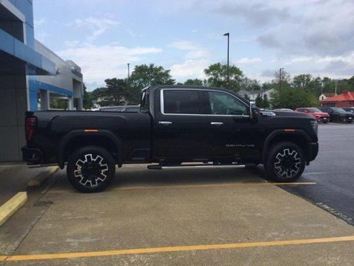 2025 GMC Sierra 2500 Denali