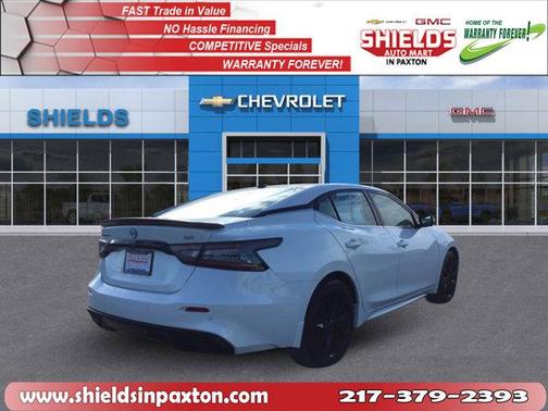 2023 Nissan Maxima SR