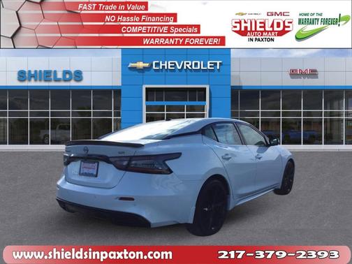 2023 Nissan Maxima SR