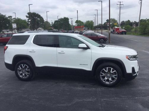 2021 GMC Acadia SLT