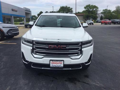 2021 GMC Acadia SLT