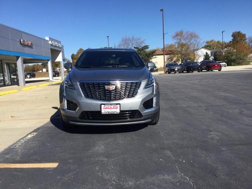 2025 Cadillac XT5 Premium Luxury