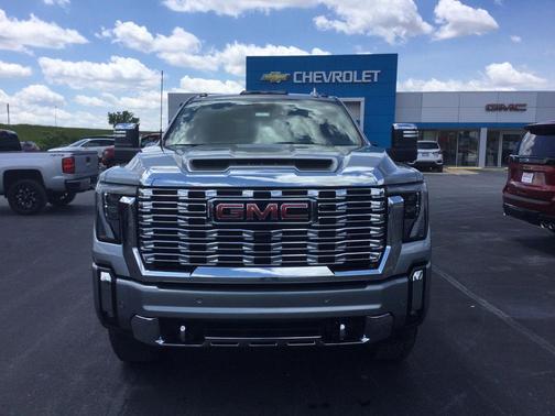 2025 GMC Sierra 2500 Denali