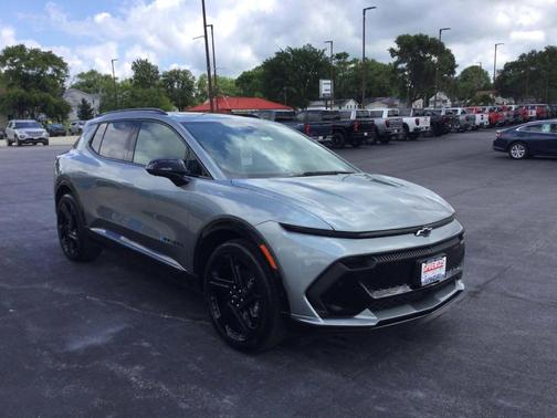 2024 Chevrolet Equinox EV RS