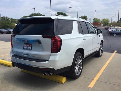 2022 GMC Yukon Denali