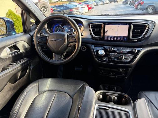 2019 Chrysler Pacifica Touring-L Plus