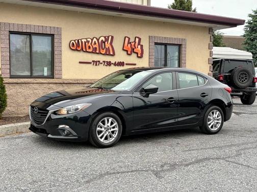 Black 2016 Mazda Mazda3 i Touring