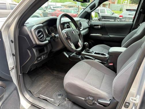 Silver 2018 Toyota Tacoma TRD Sport