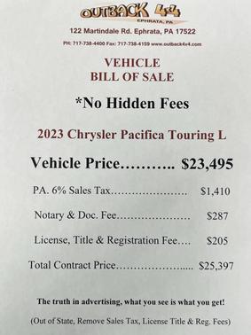 Brilliant Black Crystal Pearlcoat 2023 Chrysler Pacifica Touring L