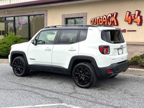 Alpine White 2019 Jeep Renegade Limited