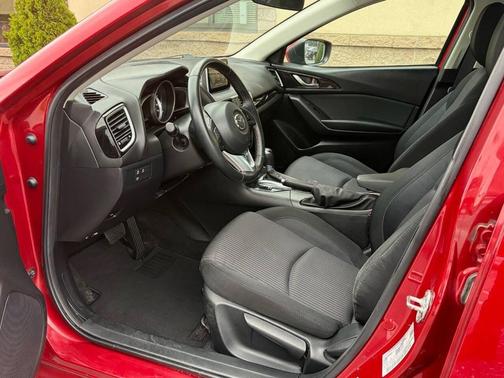Soul Red Metallic 2016 Mazda Mazda3 i Touring