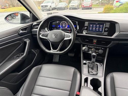 2024 Volkswagen Jetta 1.4T SE