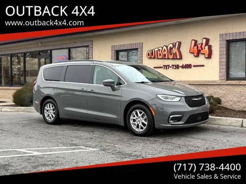 2022 Chrysler Pacifica Touring L