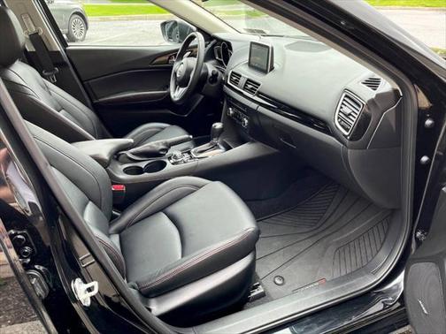 2016 Mazda Mazda3 s Grand Touring