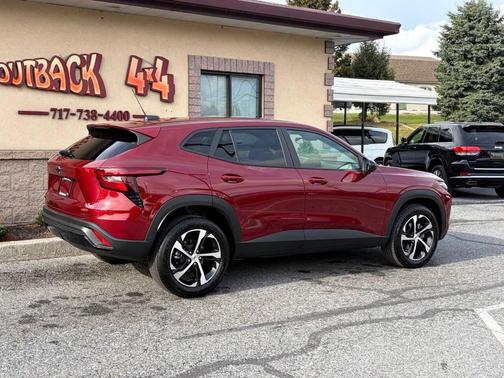2024 Chevrolet Trax RS 4dr Crossover w/1RS