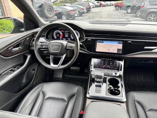 Black 2021 Audi Q8 55 Premium