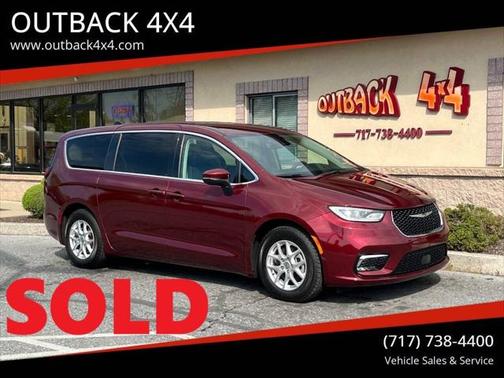 2023 Chrysler Pacifica Touring L