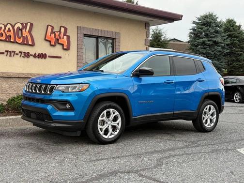 Hydro Blue Pearlcoat 2024 Jeep Compass Latitude