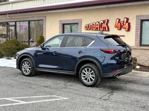 2022 Mazda CX-5 2.5 S Preferred Package
