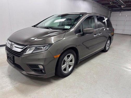 Modern Steel Metallic 2018 Honda Odyssey EX-L